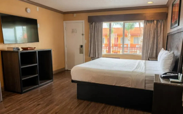Om Park Inn and Suites El Cajon near San Diego
