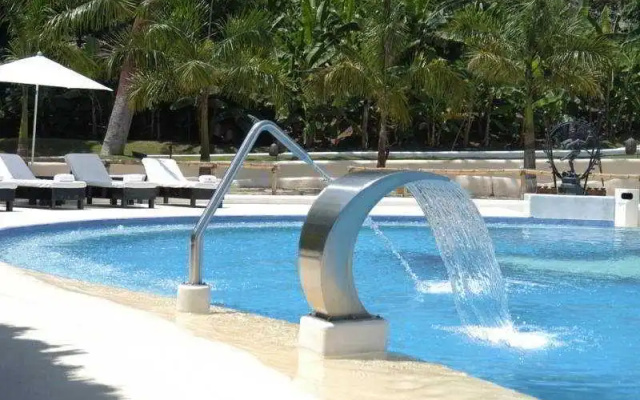 Pacifica Aqua