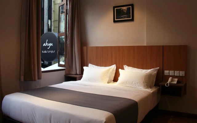 Ahyu Hotel