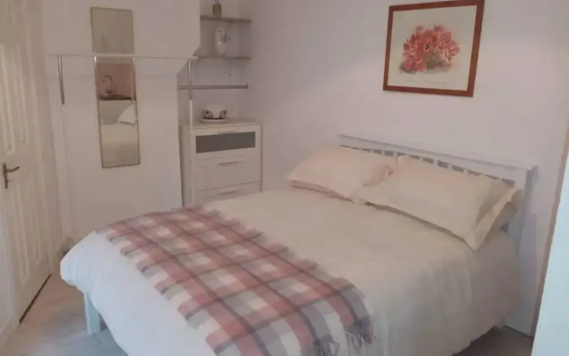 Self Catering Studio's Near Dublin City Center