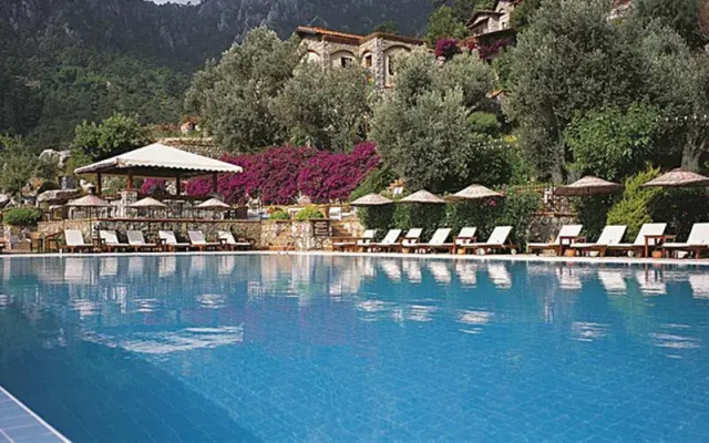 Dionysos Hotel