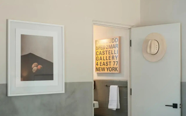 Ranch Motel