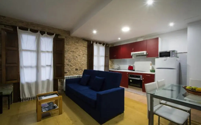 Apartamento con balcón
