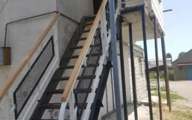 Dream House & Hostel