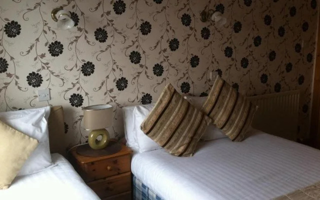 Hazeldene Hotel