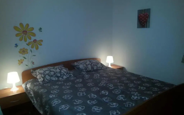 Rosa Apartments