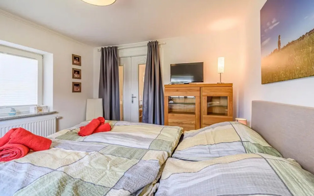 Awesome Home in Friedrichskoog With 3 Bedrooms, Sauna and Wifi