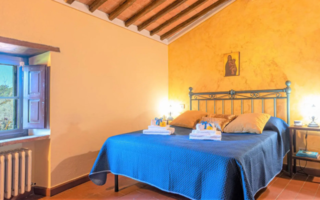 Typical, Charming With Chianti View