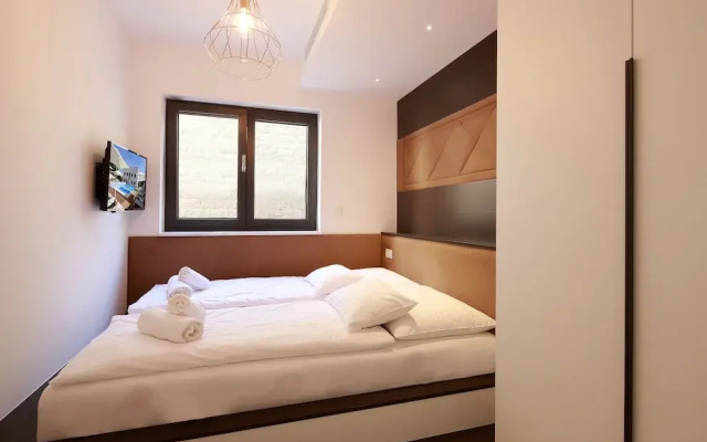 Modena Maris Apartments
