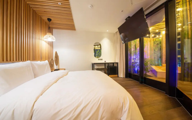 Gwanganri The Club hotel