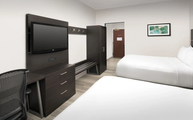 Holiday Inn Express Knoxville-Strawberry Plains by IHG