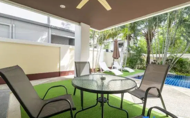 Pattaya Private 4-Bedrooms, 5-Bathrooms Pool Villa