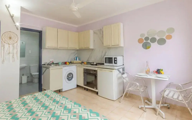 Stefanela Building Apartments