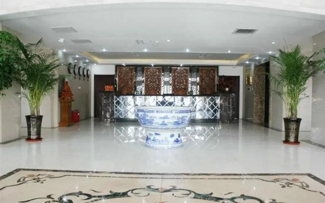 Handan New Oriental Business Hotel