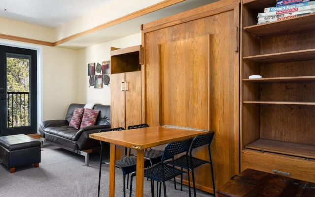 2767 Slopeside Condo by RedAwning
