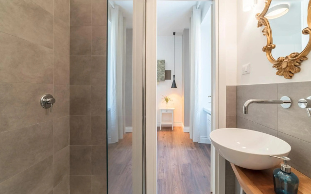 Guest Roma House
