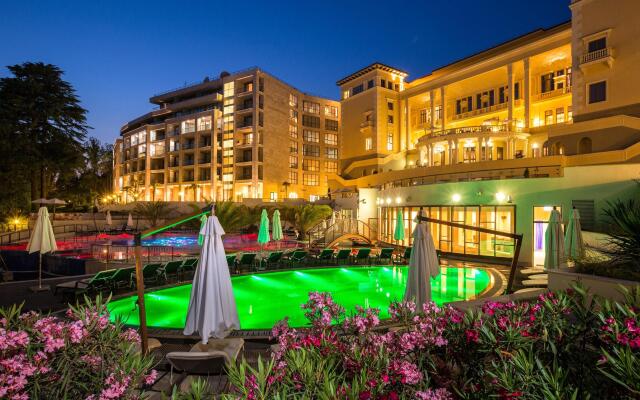 Гостиница Swissôtel Resort Sochi Kamelia вид на фасад