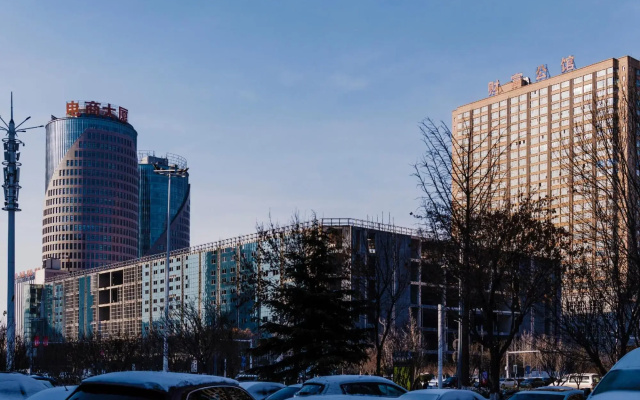 Super 8 Hotel Premier (Anyang High-speed Railway Yingbin Park)