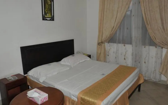 Lion Hotel