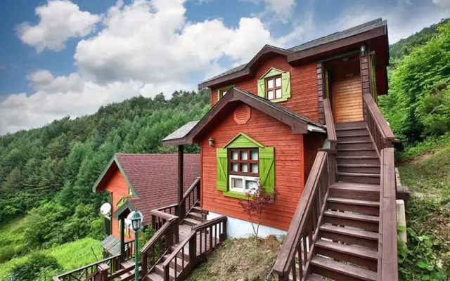 Jeongseon Camp Star Pension