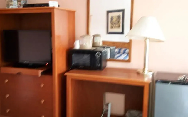 Imperial Motor Inn
