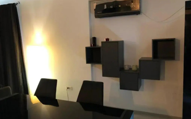 LUXURY APARTMENT III g