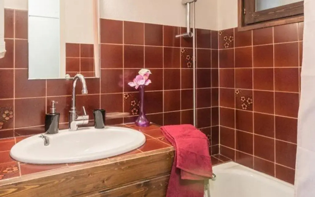 Appartement Le Monêtier-les-Bains, 1 pièce, 4 personnes - FR-1-330F-78