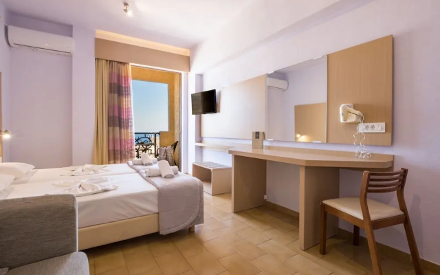 Atlantis Hotel