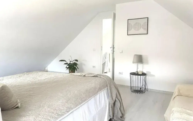 Cosy and Spacious 2 Bedroom House