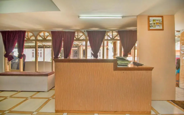 OYO 65173 Nourpem Residency