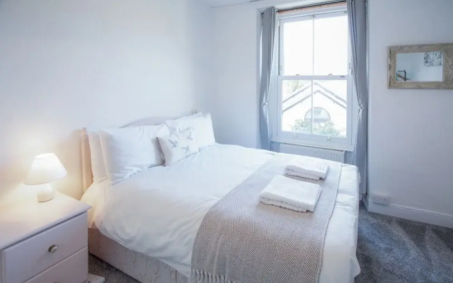 Post Office House - 3 Bed - Reynoldston