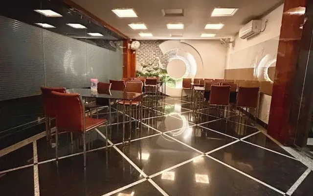 Hotel SHIVALAYA by GPH