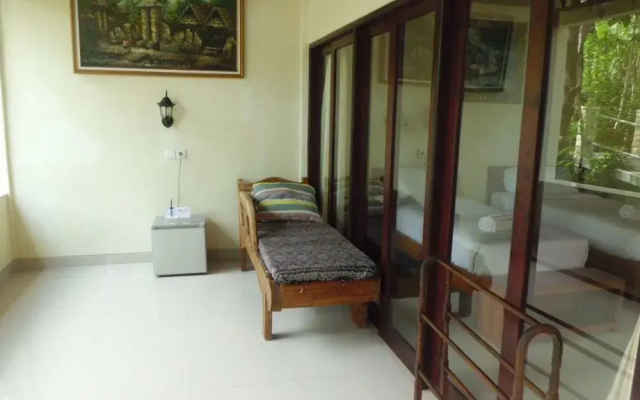 Amed Cafe & Hotel Kebun Wayan