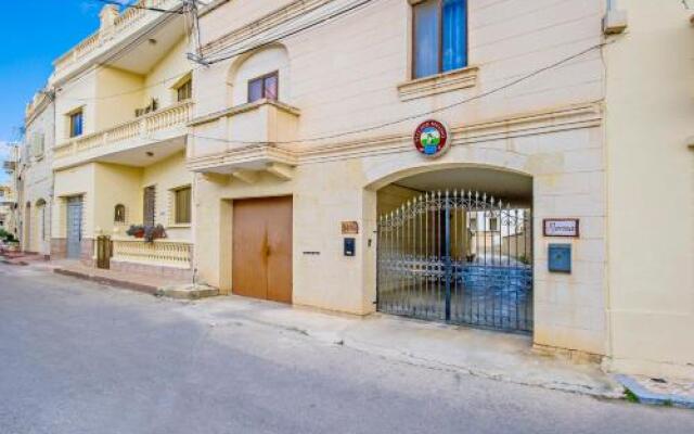 Отель Vecchio Mulino B&B Мальта, Зеббудж - отзывы, цены и фото номеров - забронировать отель Vecchio Mulino B&B онлайн вид на фасад