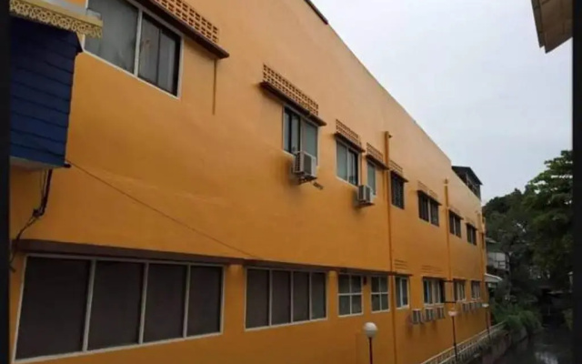 Tapaeinn Hotel