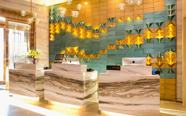 Atour Hotel Urumqi People's Cinema