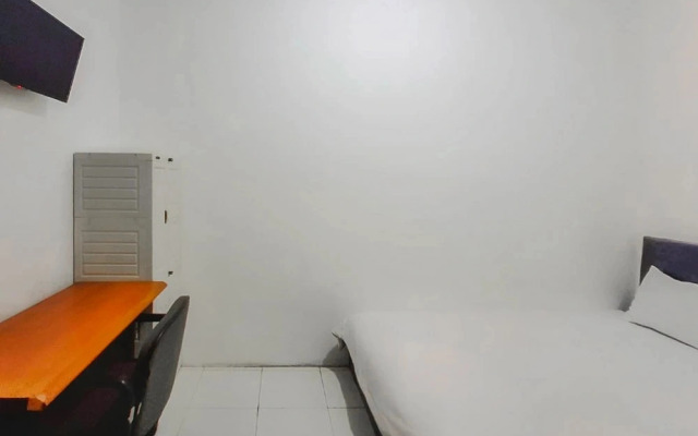 AYOO STAY Near Bandara Ahmad Yani RedPartner