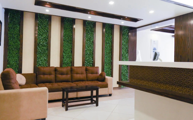 Itsy Hotels N Square