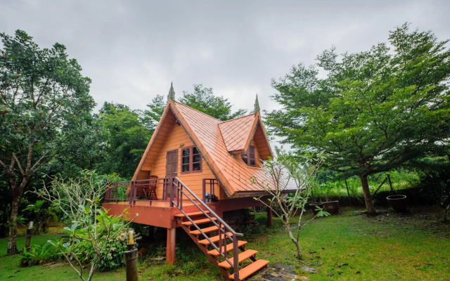 Taksina Garden Resort