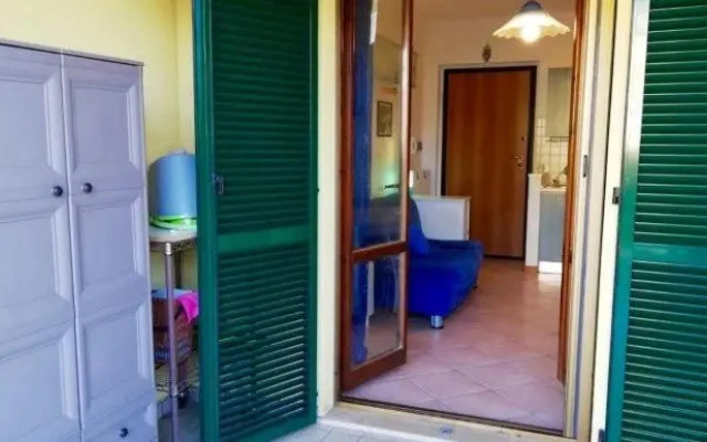 M217 - Marcelli, trilocale con ampio giardino