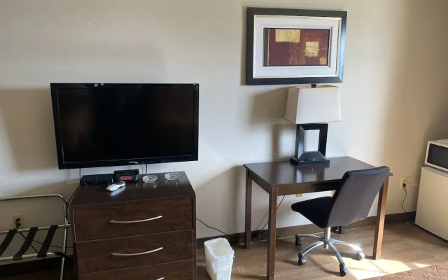 Days Inn Perryville