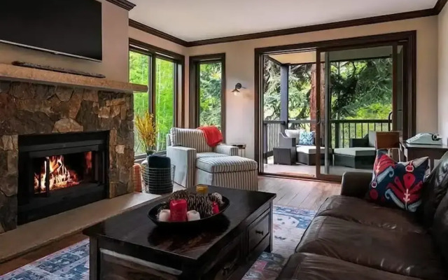 Beaver Creek Village Ski In, Ski Out 2 Bedroom