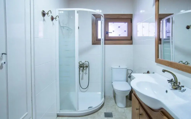 Phaedrus Living Sea View Villa Aegina