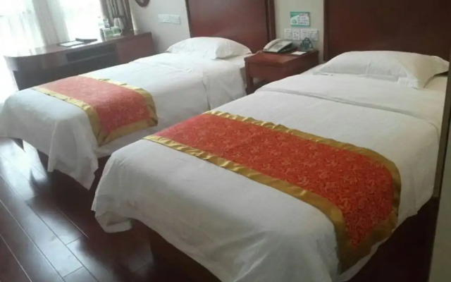 GreenTree Inn Linyi Feixian Jianshe Road Express Hotel