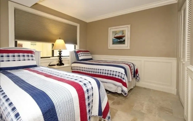 Seawin 703 - Sea Winds 2 Bedroom Condo by Redawning