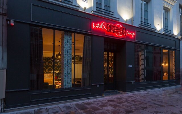 Отель Hôtel Crayon Rouge by Elegancia вид на фасад