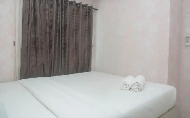 Modern and Comfortable 2Br Bassura City Apartment Near Mall