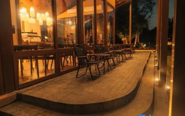 The Fam Cafe&Resort Chiangdao