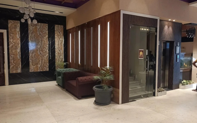 Hotel Little Palace