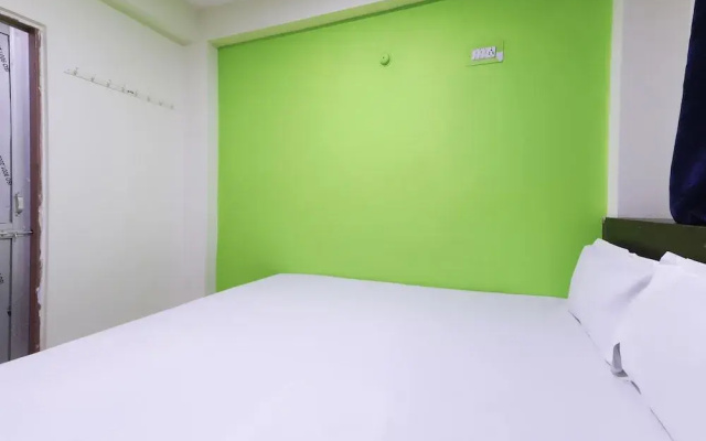 Spot On 37422 Kakul Stay Inn